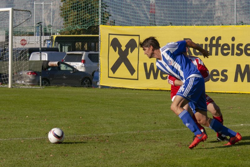 ix2k8140.jpg